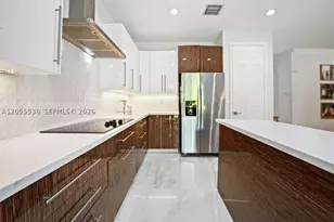 3846 W Gardenia, Weston, FL 33332 - Photo 10