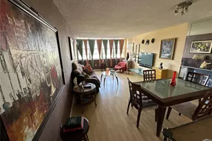 1301 NE Miami Gardens, Miami, FL 33179 - Photo 4