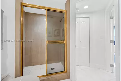 3000 Island #505, Aventura, FL 33160 - Photo 22
