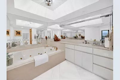 3000 Island #505, Aventura, FL 33160 - Photo 24