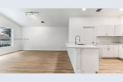 8688 Via Ancho, Boca Raton, FL 33433 - Photo 10
