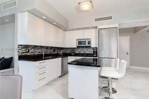 92 SW 3rd, Miami, FL 33130 - Photo 6