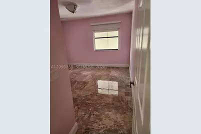 11130 N Lakeview #1, Pembroke Pines, FL 33026 - Photo 26