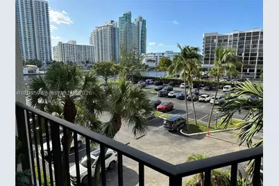 800 Parkview #412, Hallandale Beach, FL 33009 - Photo 6