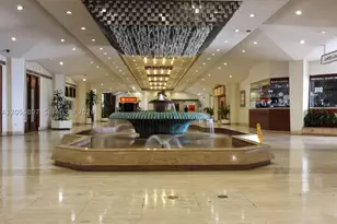 905 Brickell Bay, Miami, FL 33131 - Photo 24