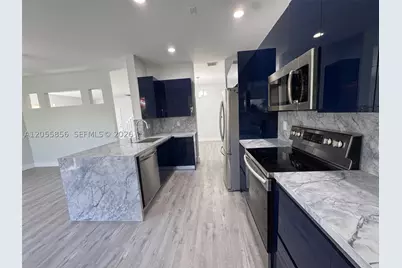 4319 Greenbriar, Weston, FL 33331 - Photo 4