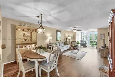 1402 NW 80th #310, Margate, FL 33063 - Photo 8
