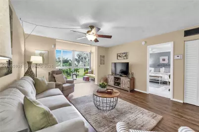 1402 NW 80th #310, Margate, FL 33063 - Photo 10