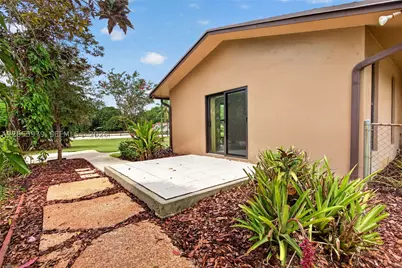 13680 SW 26th, Davie, FL 33325 - Photo 46