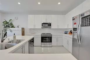 1216 Chinaberry, Weston, FL 33327 - Photo 30