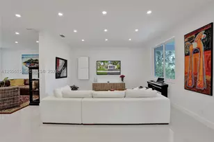 1216 Chinaberry, Weston, FL 33327 - Photo 22