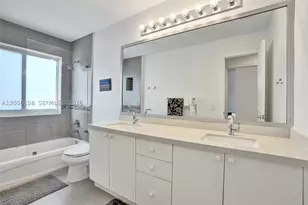1216 Chinaberry, Weston, FL 33327 - Photo 60