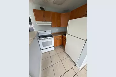 95 NE 41st #N202, Oakland Park, FL 33334 - Photo 8