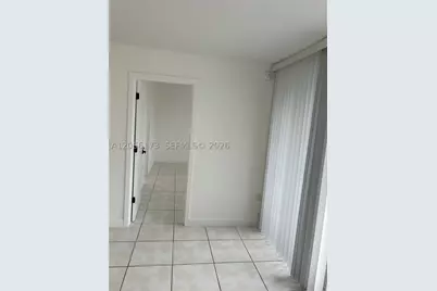 10000 NW 80th #2456, Hialeah Gardens, FL 33016 - Photo 24