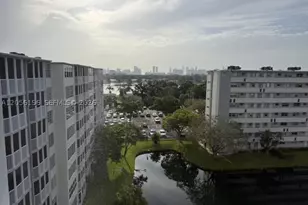 1770 NE 191st, Miami, FL 33179 - Photo 2