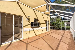 11407 Lakeview, Coral Springs, FL 33071 - Photo 24