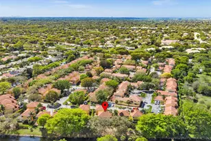 11407 Lakeview, Coral Springs, FL 33071 - Photo 52