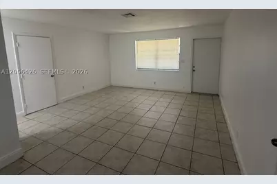 1132 NE 5th #2, Fort Lauderdale, FL 33304 - Photo 4