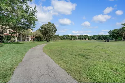 401 SW 158th #105, Pembroke Pines, FL 33027 - Photo 6
