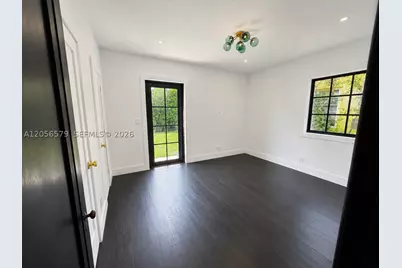 1213 Aguila, Coral Gables, FL 33134 - Photo 10