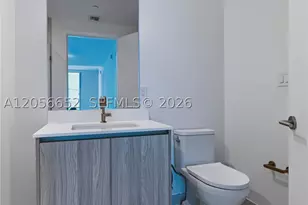 77 SE 5th, Miami, FL 33131 - Photo 12