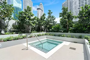 77 SE 5th, Miami, FL 33131 - Photo 30