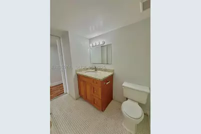 486 NW 165th St #B-103, Miami, FL 33169 - Photo 24