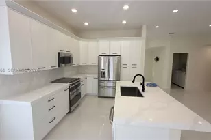 692 Maplewood, Weston, FL 33327 - Photo 6