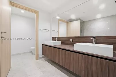 1000 Brickell #3211, Miami, FL 33131 - Photo 54
