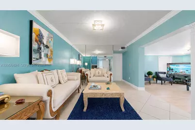 635 NW 97th, Miami, FL 33172 - Photo 4