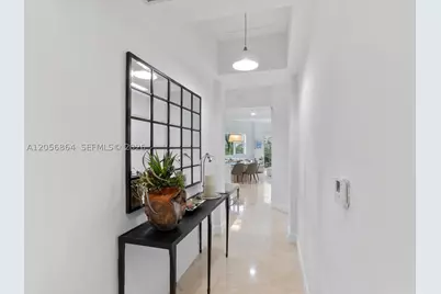20000 E Country Club #416, Aventura, FL 33180 - Photo 4