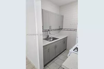 215 30th #1, Miami Beach, FL 33140 - Photo 8