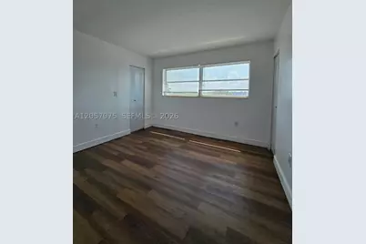 9357 Fontainebleau #D420, Miami, FL 33172 - Photo 6