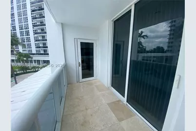 10275 Collins #215, Bal Harbour, FL 33154 - Photo 10