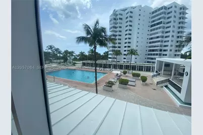 10275 Collins #215, Bal Harbour, FL 33154 - Photo 14