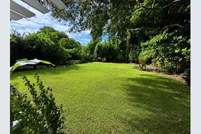 585 NE 121st, North Miami, FL 33161 - Photo 38
