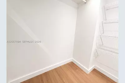 585 NE 121st, North Miami, FL 33161 - Photo 20