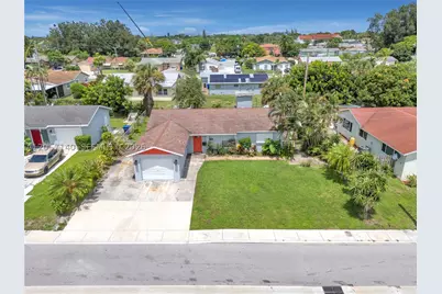 1320 W 26th, Riviera Beach, FL 33404 - Photo 2