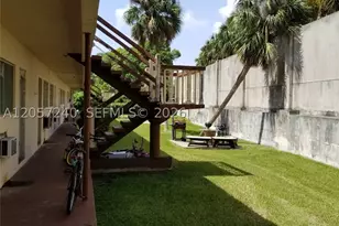 280 SW 11th, Hallandale, FL 33009 - Photo 1