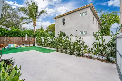 519 NW 52, Miami, FL 33127 - Photo 2