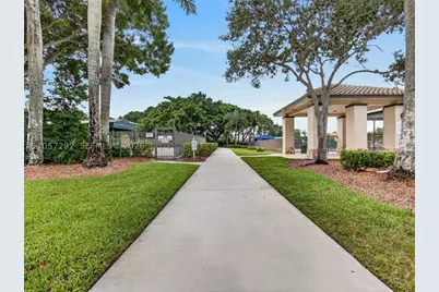 1012 Cedar Falls, Weston, FL 33327 - Photo 124