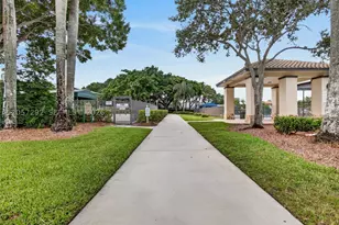1012 Cedar Falls, Weston, FL 33327 - Photo 124