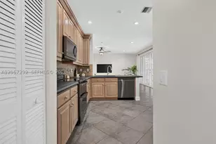 1012 Cedar Falls, Weston, FL 33327 - Photo 24