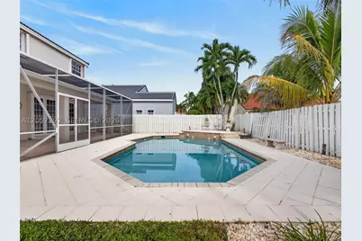 1012 Cedar Falls, Weston, FL 33327 - Photo 4