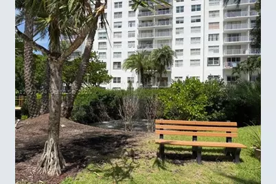 2801 NE 183rd #308W, Aventura, FL 33160 - Photo 12