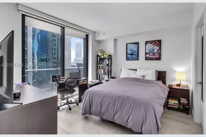 55 SW 9th #2407, Miami, FL 33130 - Photo 6