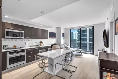 55 SW 9th #2407, Miami, FL 33130 - Photo 2