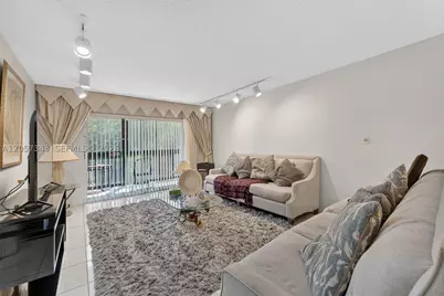 5900 NW 44th #414, Lauderhill, FL 33319 - Photo 6