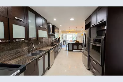 329 Poinciana #909, Sunny Isles Beach, FL 33160 - Photo 8