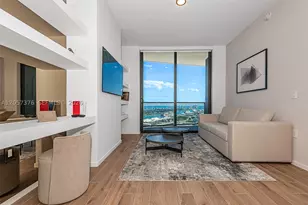 398 NE 5th, Miami, FL 33132 - Photo 2